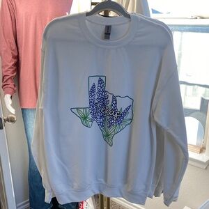 White Texas Graphic Sweatshirt